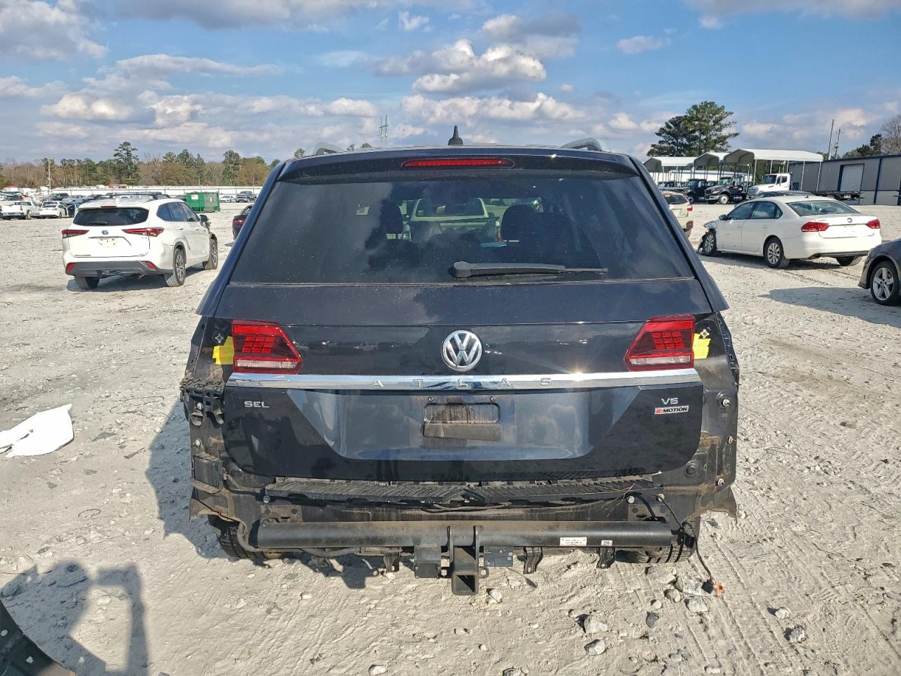 2019 Volkswagen Atlas Sel VIN: 1V2RR2CA2KC526854 Lot: 93755595