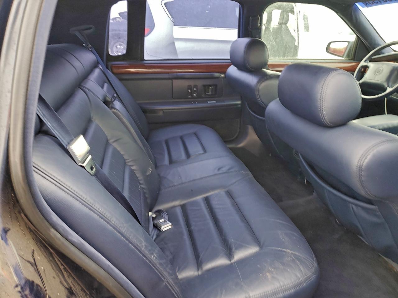 1995 Cadillac Deville VIN: 1G6KD52B3SU302311 Lot: 93735195