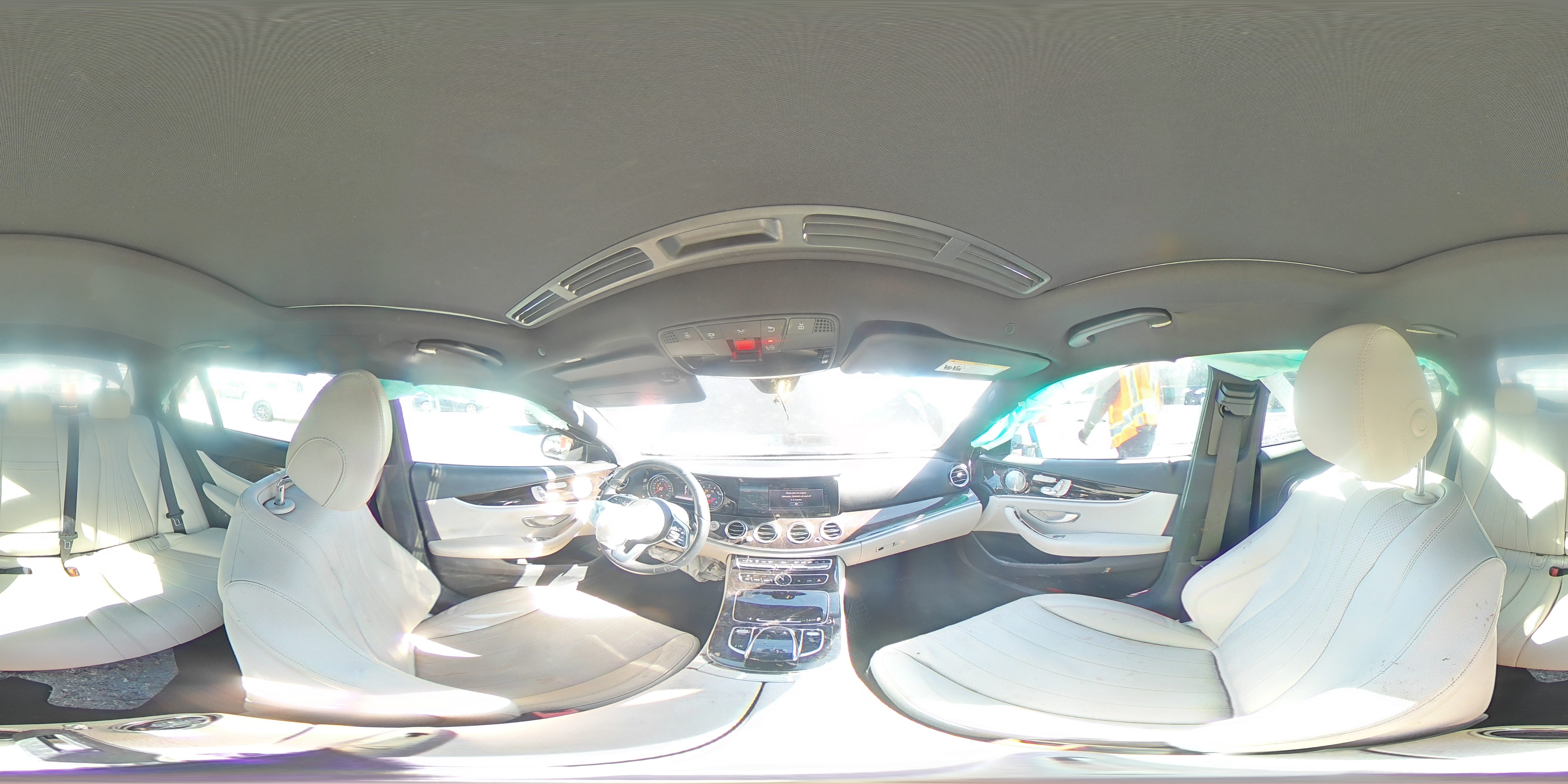 2019 Mercedes-Benz E 300 VIN: WDDZF4JB8KA587712 Lot: 92275585