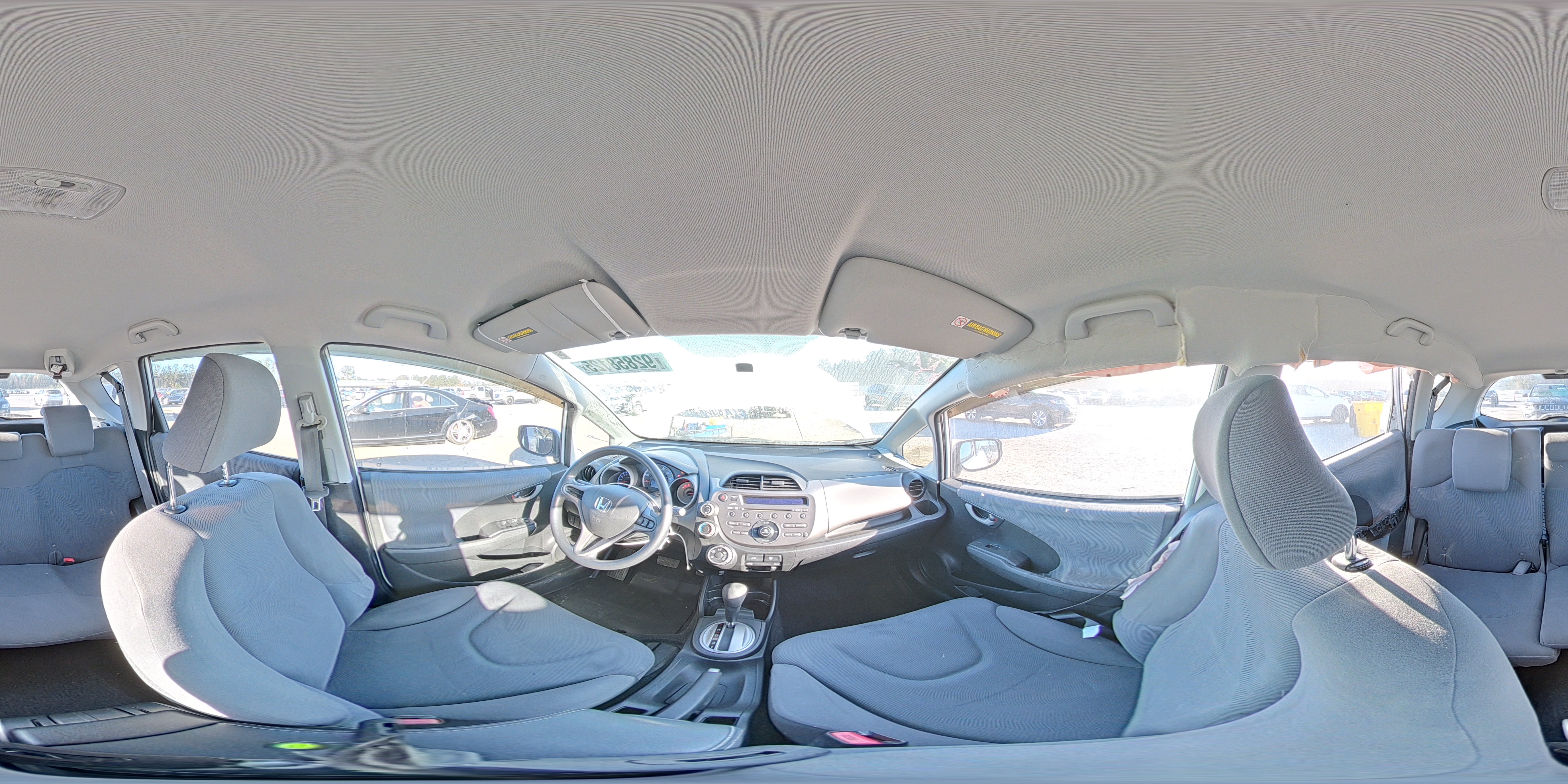 2011 Honda Fit VIN: JHMGE8H37BC014216 Lot: 92858125