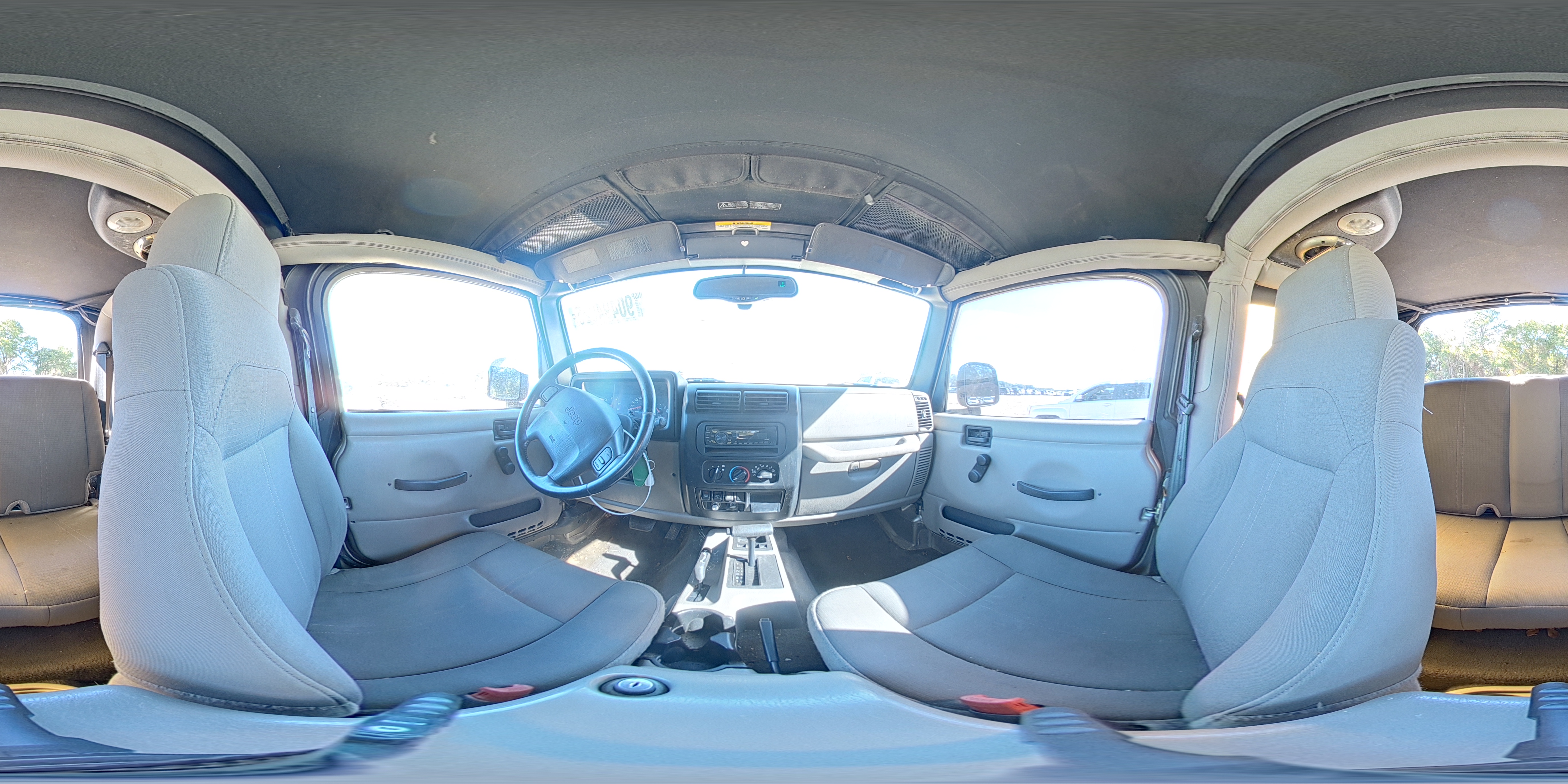 2004 Jeep Wrangler / Tj Sahara VIN: 1J4FA59S34P740304 Lot: 90494025