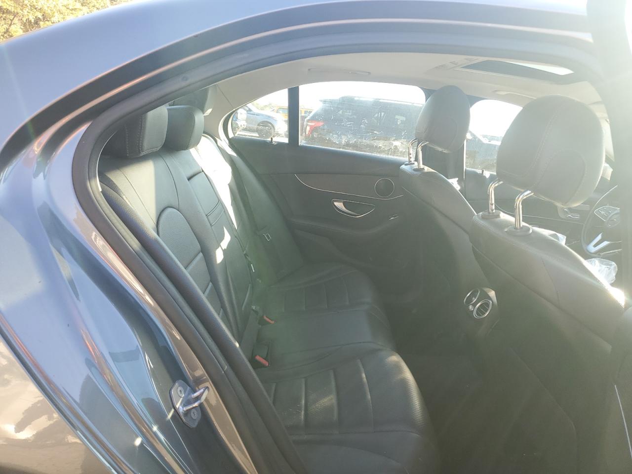 2019 Mercedes-Benz C 300 VIN: 55SWF8DB4KU312392 Lot: 91596255