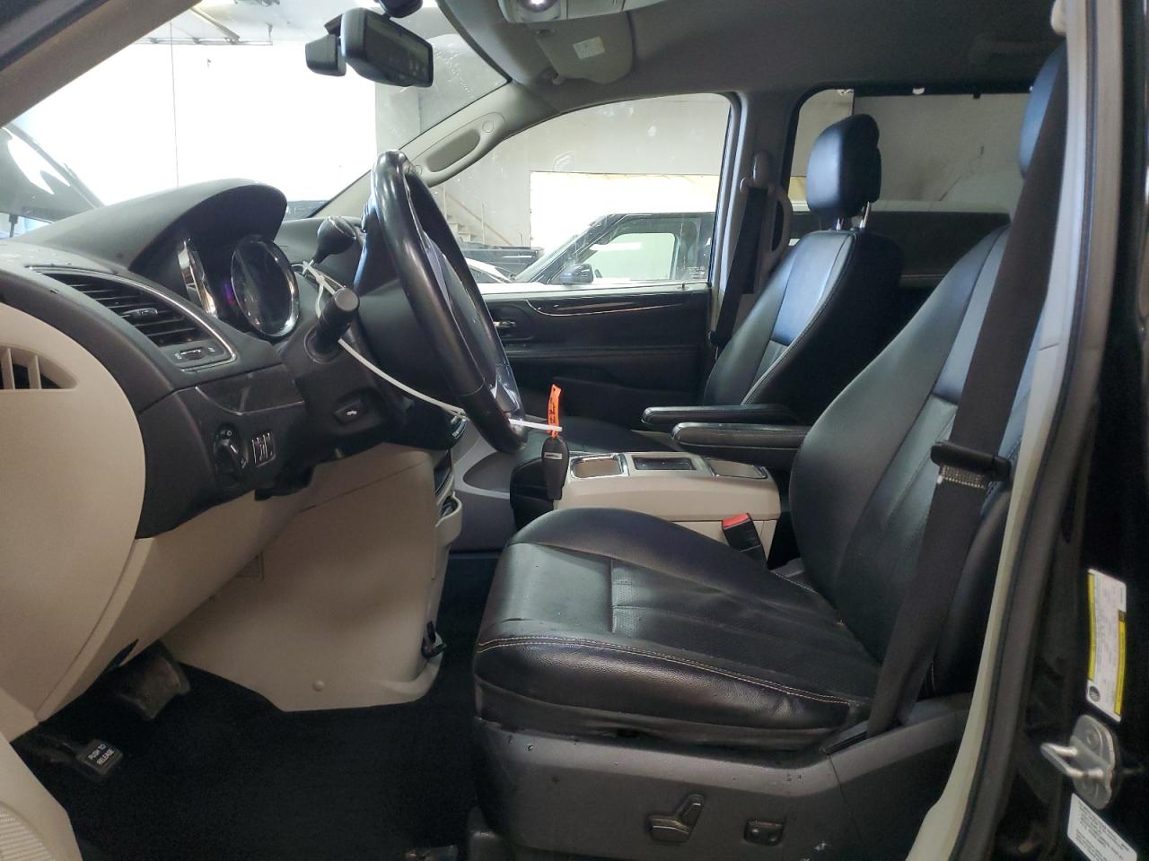 2014 Chrysler Town & Country Touring L VIN: 2C4RC1CG6ER108763 Lot: 91100705