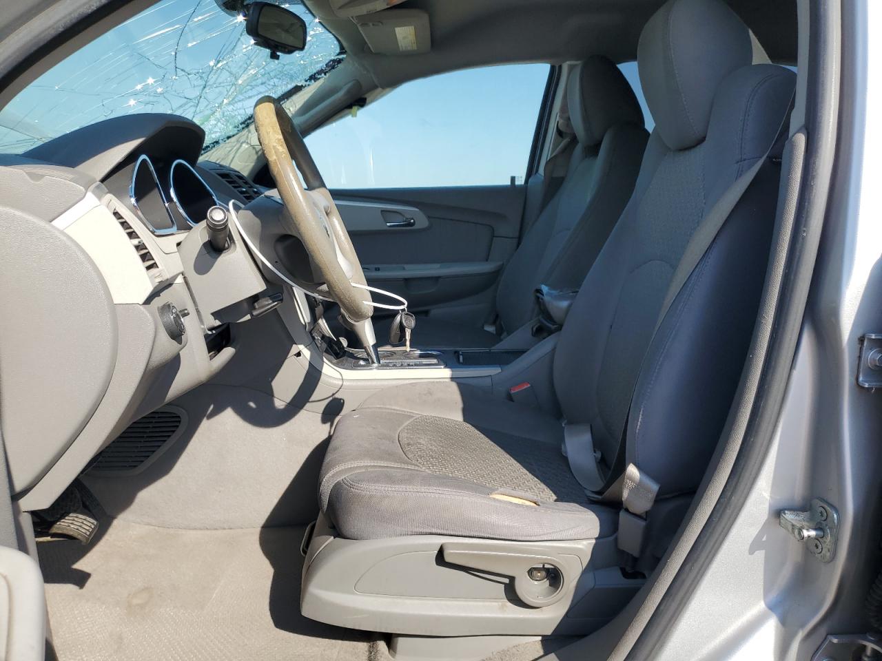 2011 Chevrolet Traverse Ls VIN: 1GNKREED0BJ185212 Lot: 90751975