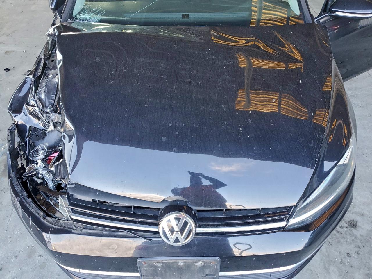 2018 Volkswagen Golf S VIN: 3VWG17AU6JM259495 Lot: 94504255