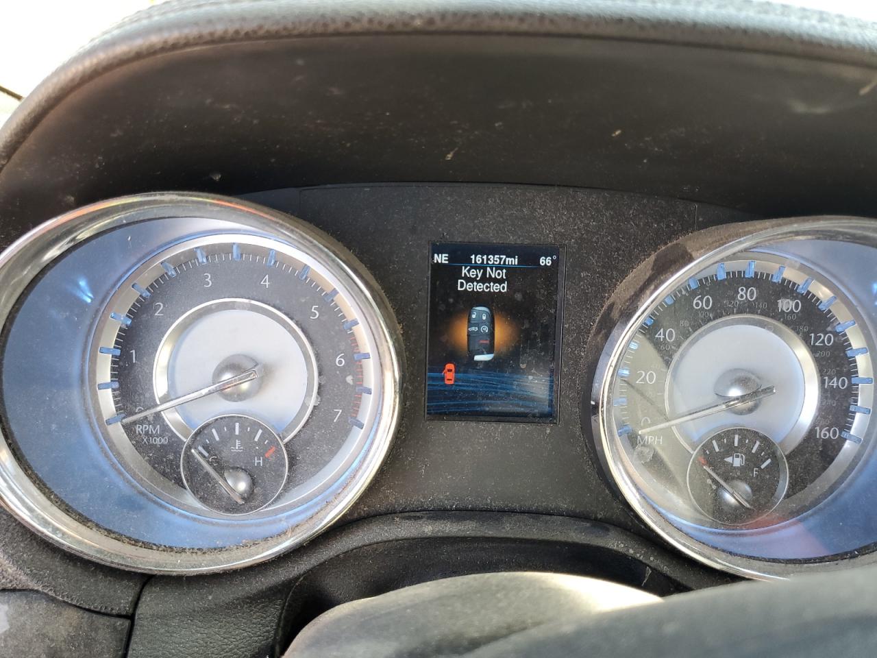 2014 Chrysler 300C VIN: 2C3CCAKT1EH170005 Lot: 93057825