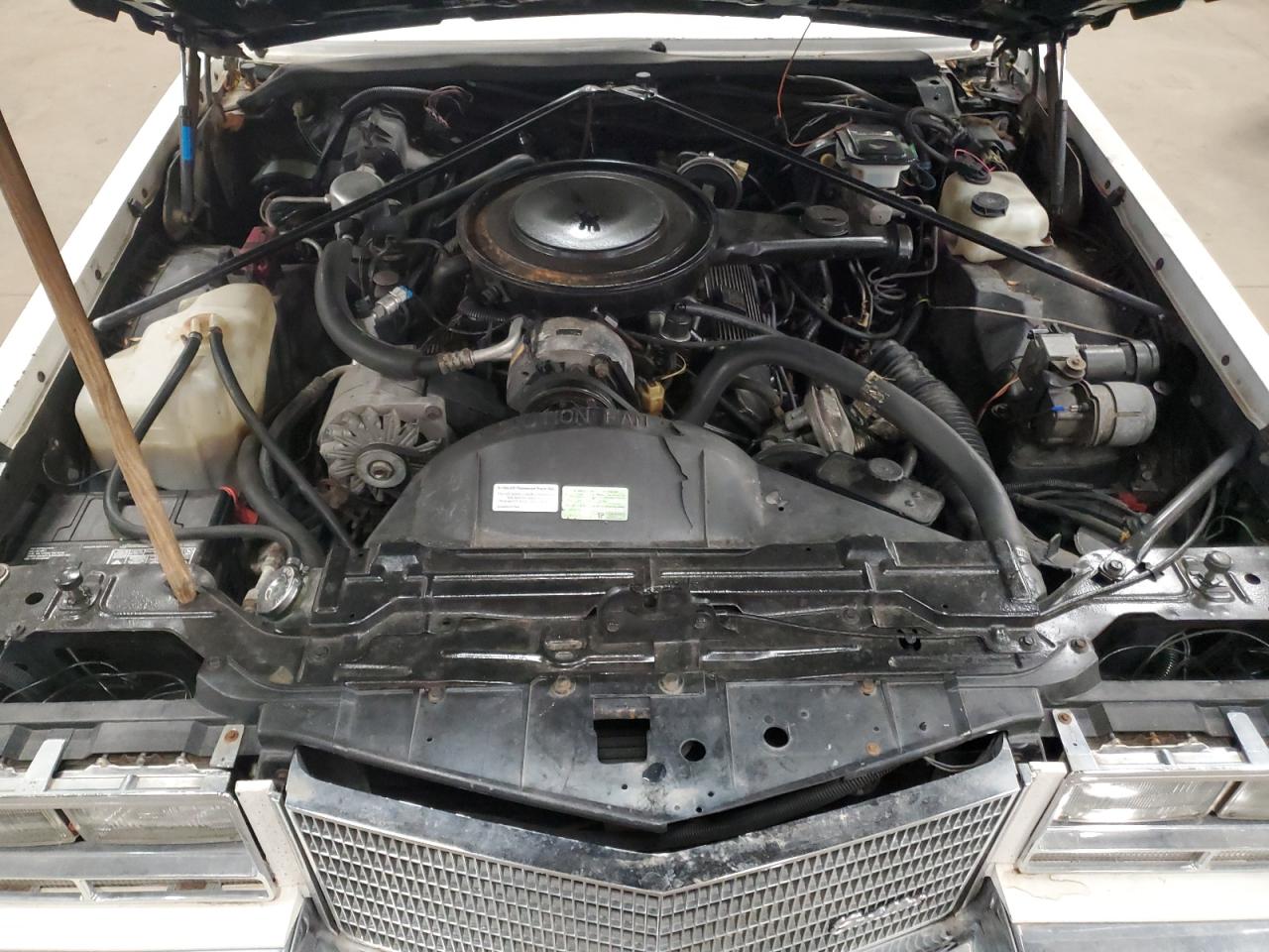 1985 Cadillac Seville VIN: 1G6KS6988FE838662 Lot: 92235385