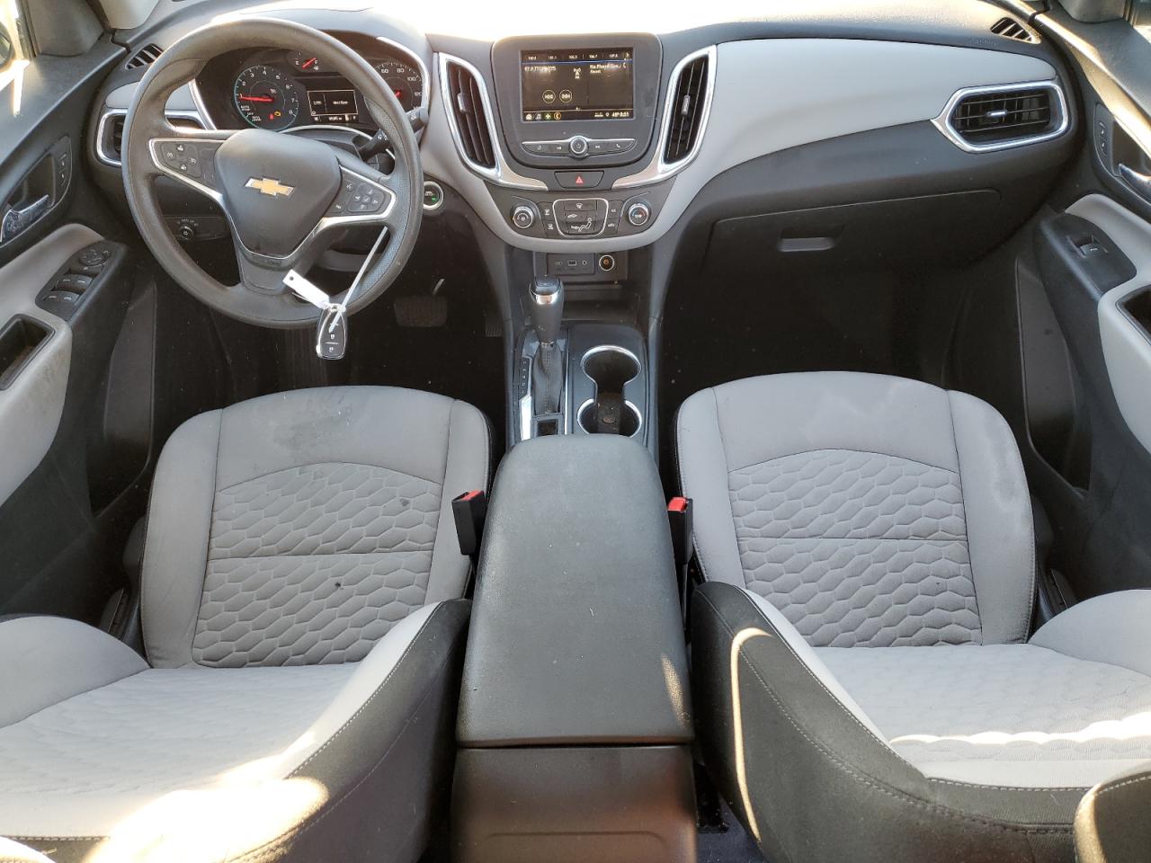 2019 Chevrolet Equinox Ls VIN: 3GNAXHEV1KS537952 Lot: 92947705