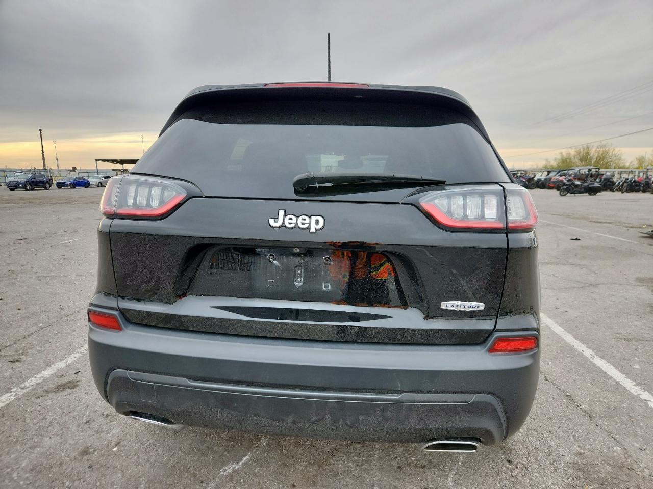2019 Jeep Cherokee Latitude Plus VIN: 1C4PJLLN8KD119477 Lot: 93457405