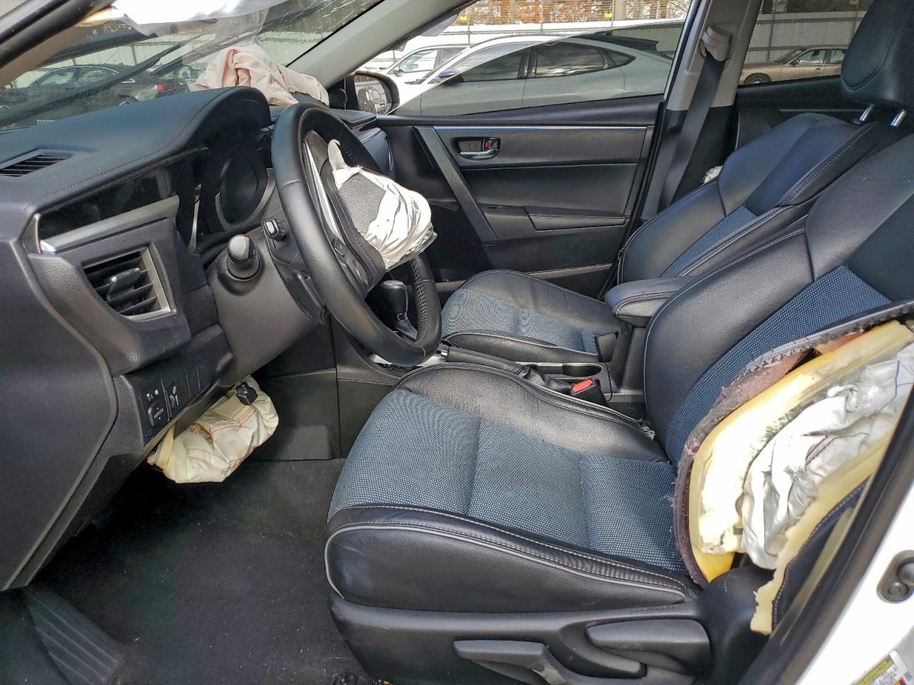 2016 Toyota Corolla L VIN: 5YFBURHE0GP372262 Lot: 93384815