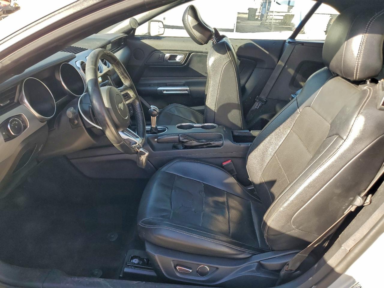 2018 Ford Mustang VIN: 1FATP8UH9J5155535 Lot: 93879945