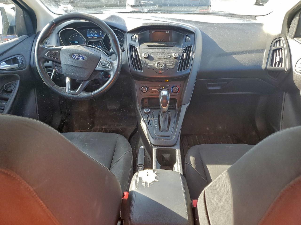 2015 Ford Focus Se VIN: 1FADP3K27FL220004 Lot: 94762775