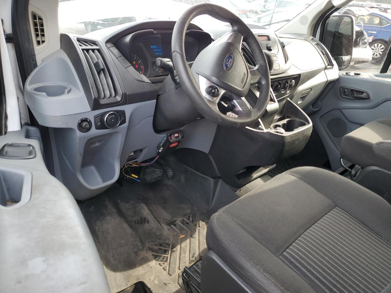 2017 Ford Transit T-250 VIN: 1FTYR1ZM5HKB39660 Lot: 93640835