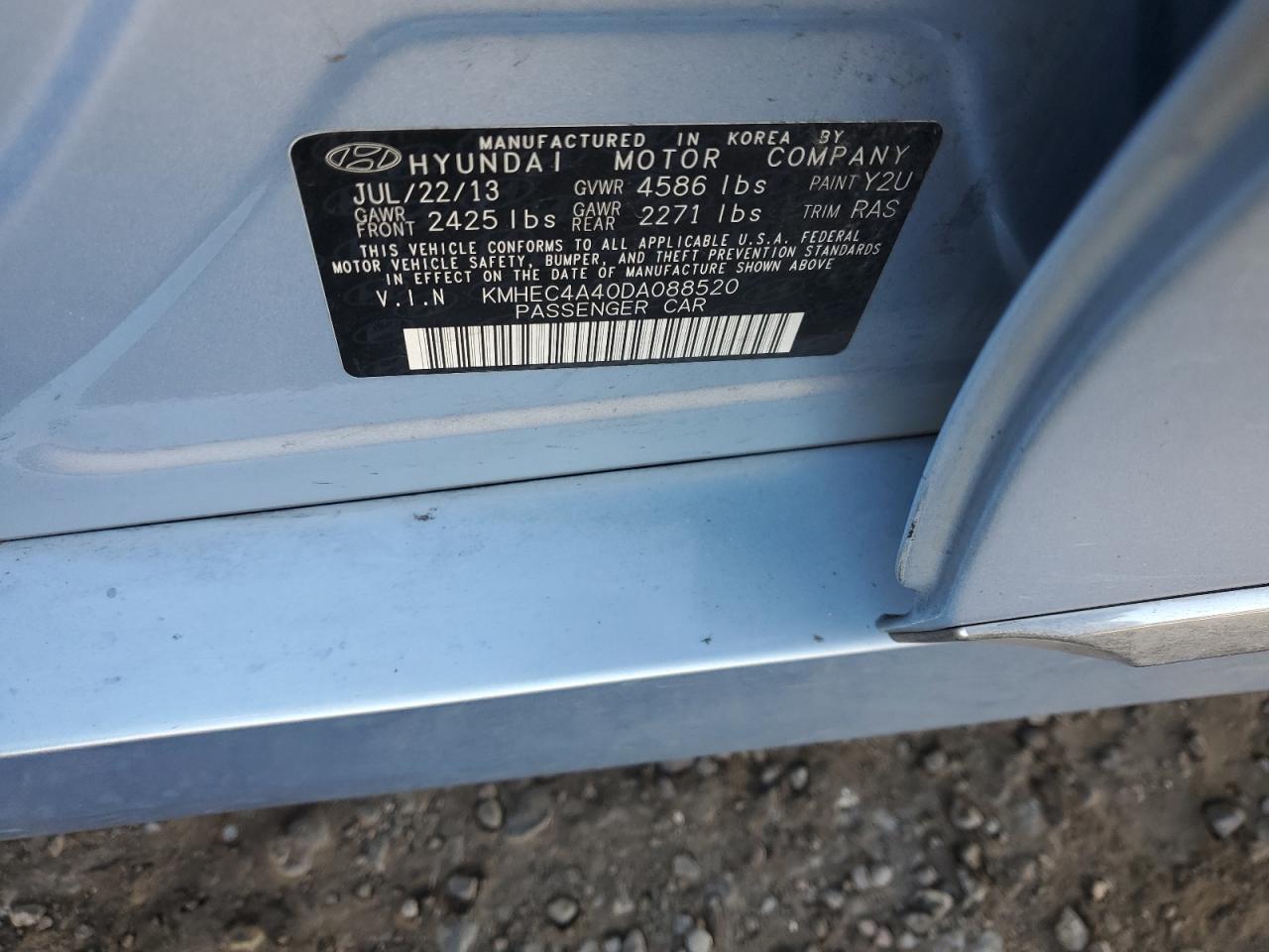 2013 Hyundai Sonata Hybrid VIN: KMHEC4A40DA088520 Lot: 92943705