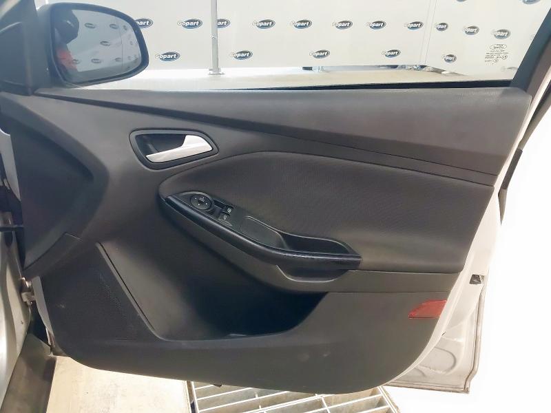 2014 FORD FOCUS 1.0 125 ECOBOOST ZETEC NAVIGATOR 5DR