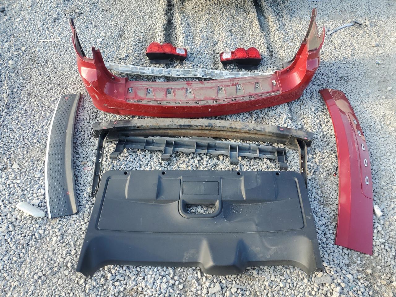 2016 Dodge Grand Caravan R/T VIN: 2C4RDGEG5GR217246 Lot: 92128595