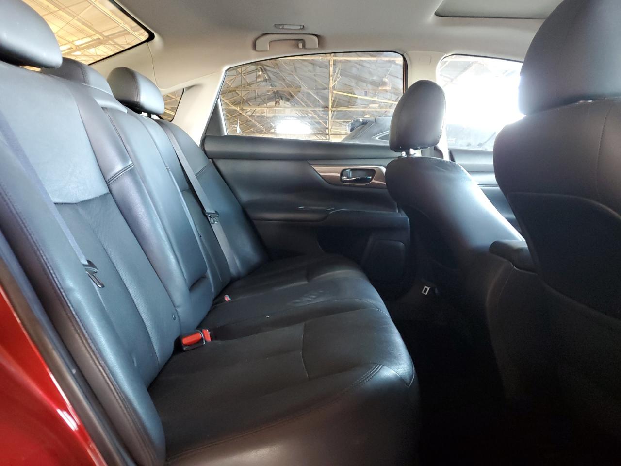 2015 Nissan Altima 2.5 VIN: 1N4AL3AP7FN905362 Lot: 92360385