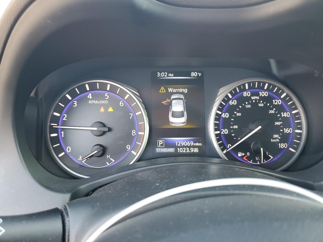 2015 Infiniti Q50 Base VIN: JN1BV7AR4FM394624 Lot: 93552905