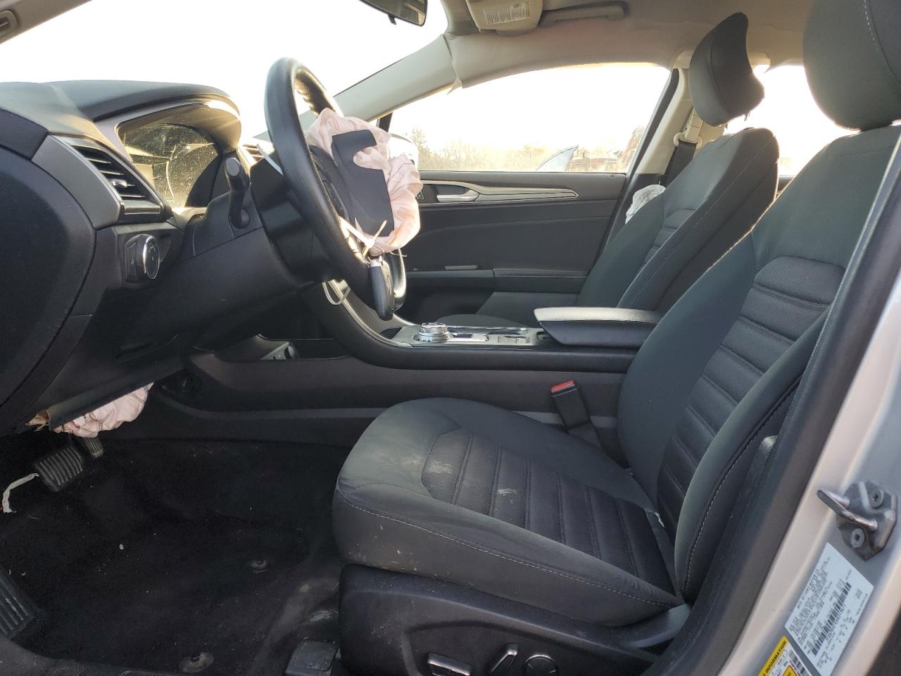 2017 Ford Fusion Se VIN: 3FA6P0H7XHR219671 Lot: 92319865