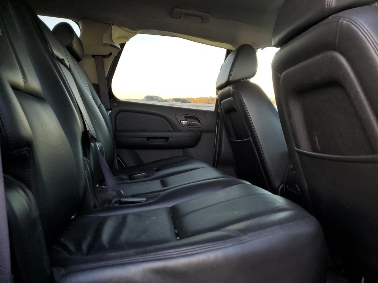 2008 Chevrolet Tahoe K1500 VIN: 1GNFK13018J143168 Lot: 92008695