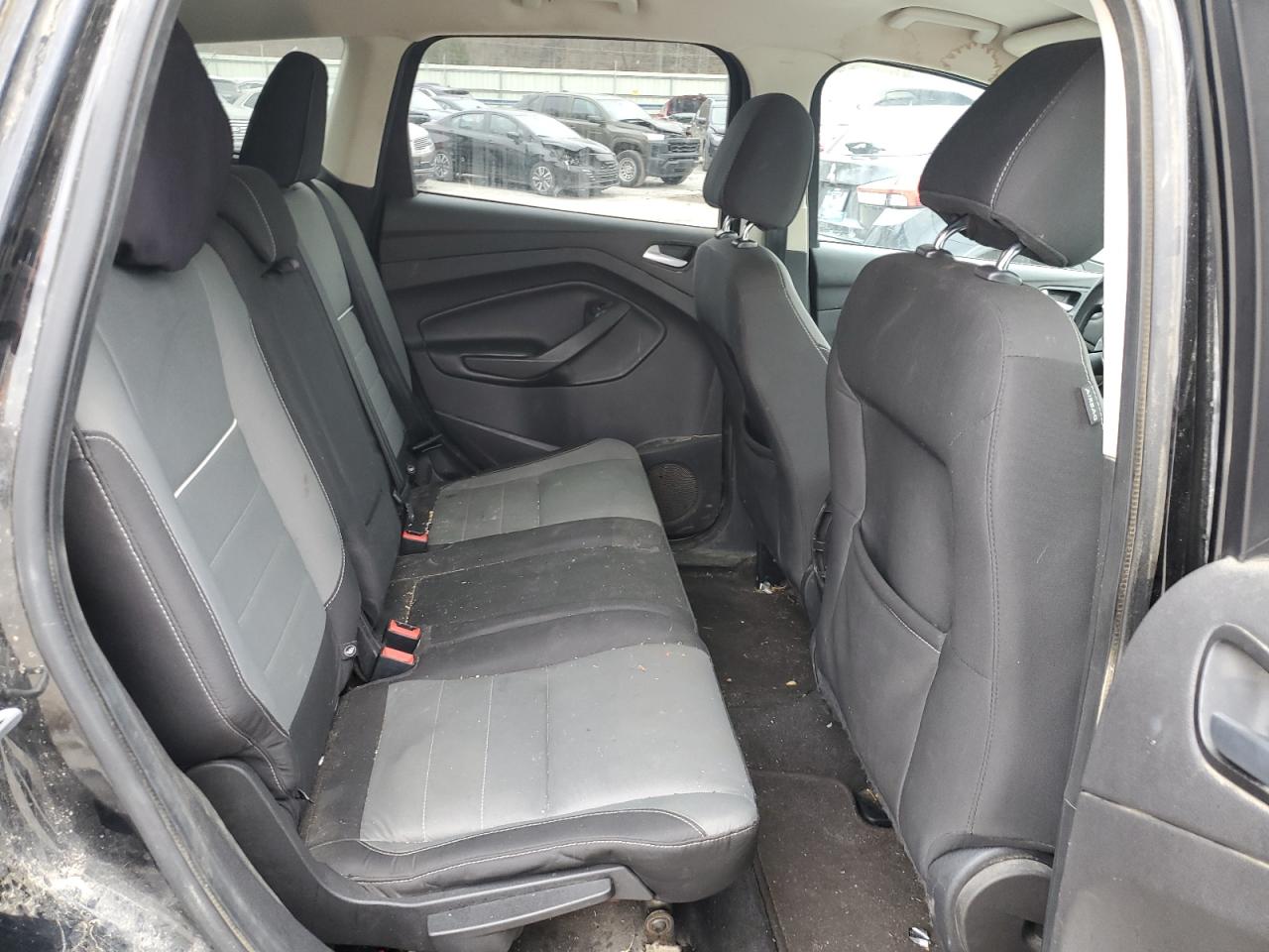 2015 Ford Escape Se VIN: 1FMCU9GX3FUA38988 Lot: 92782925