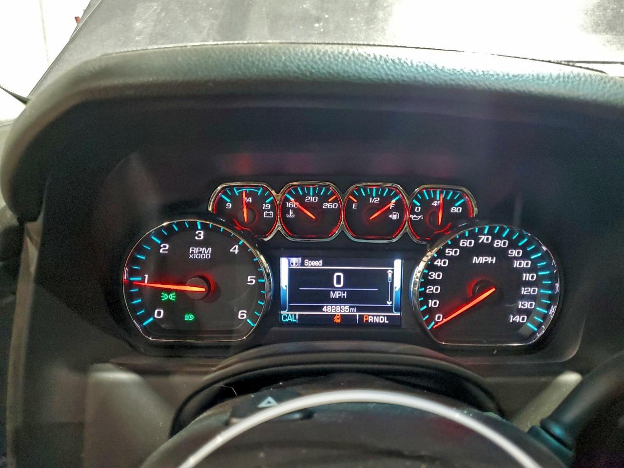 2018 Chevrolet Suburban K1500 Lt VIN: 1GNSKHKC0JR291922 Lot: 94466025