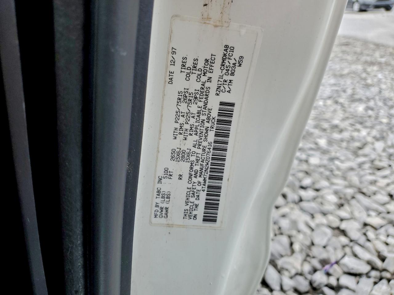 1998 Toyota Tacoma Xtracab VIN: 4TAWM72N2WZ076416 Lot: 94230775