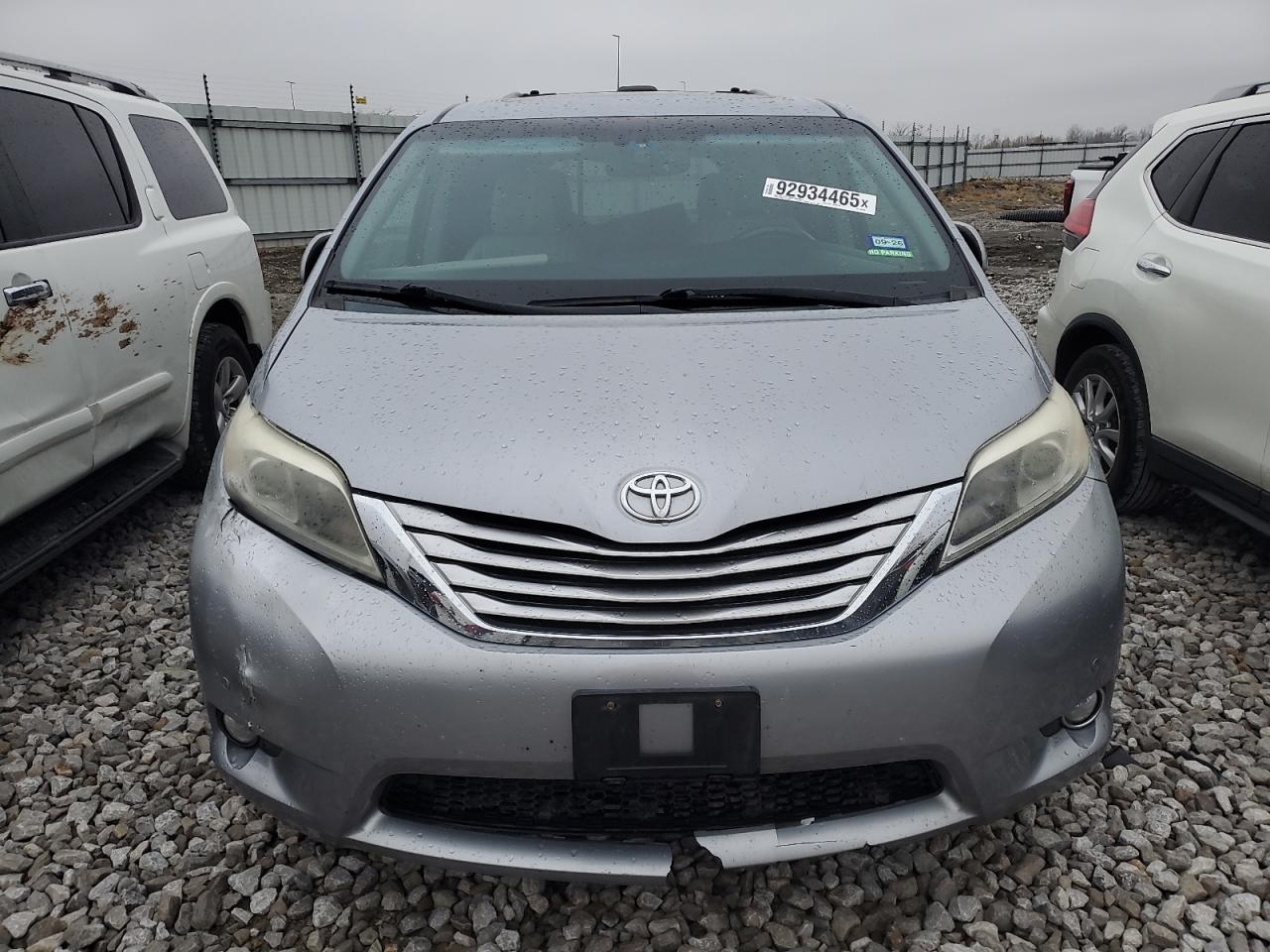 2015 Toyota Sienna Xle VIN: 5TDYK3DCXFS579152 Lot: 92934465