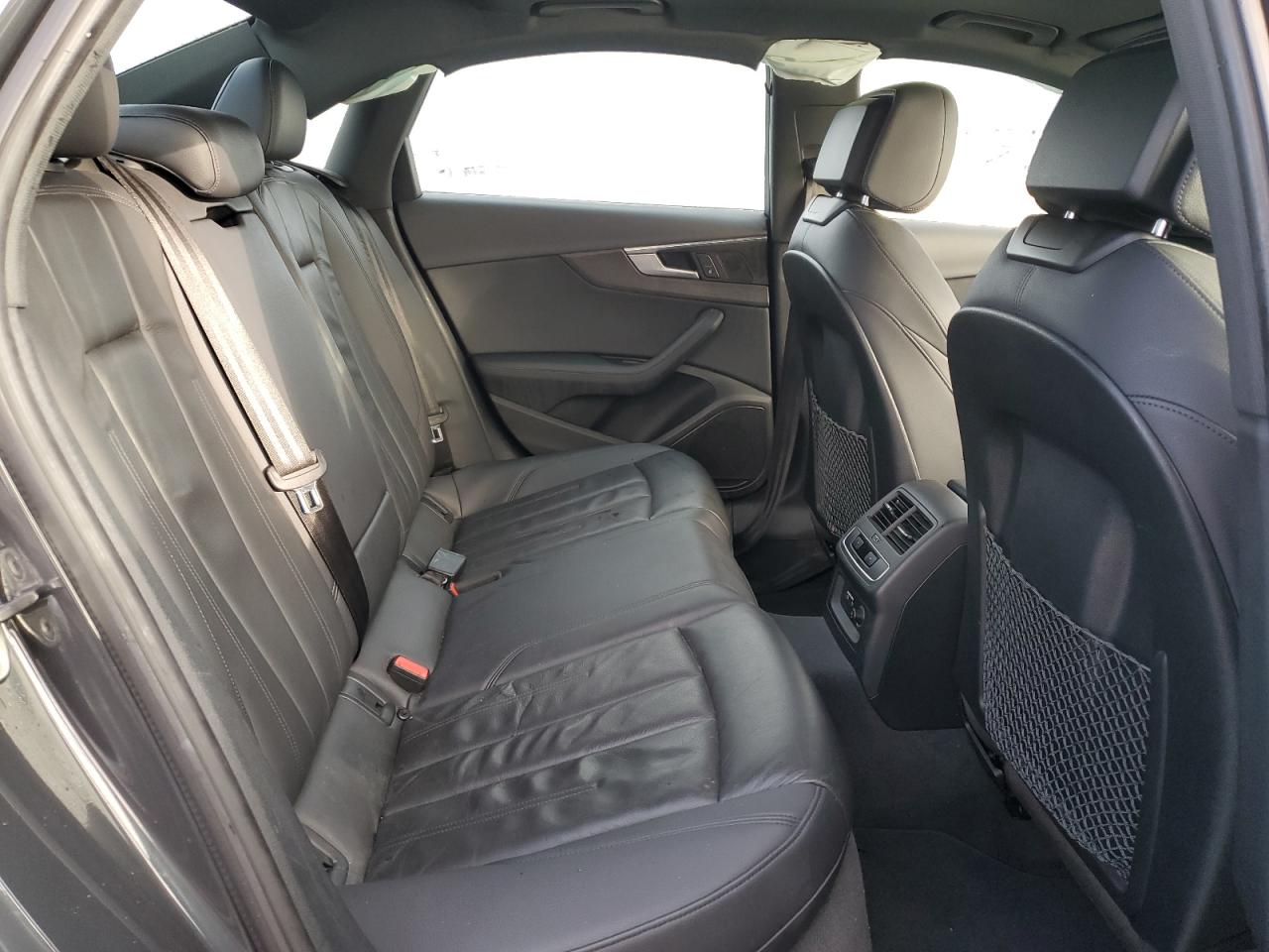 2019 Audi A4 Premium Plus VIN: WAUENAF40KN013356 Lot: 93377445