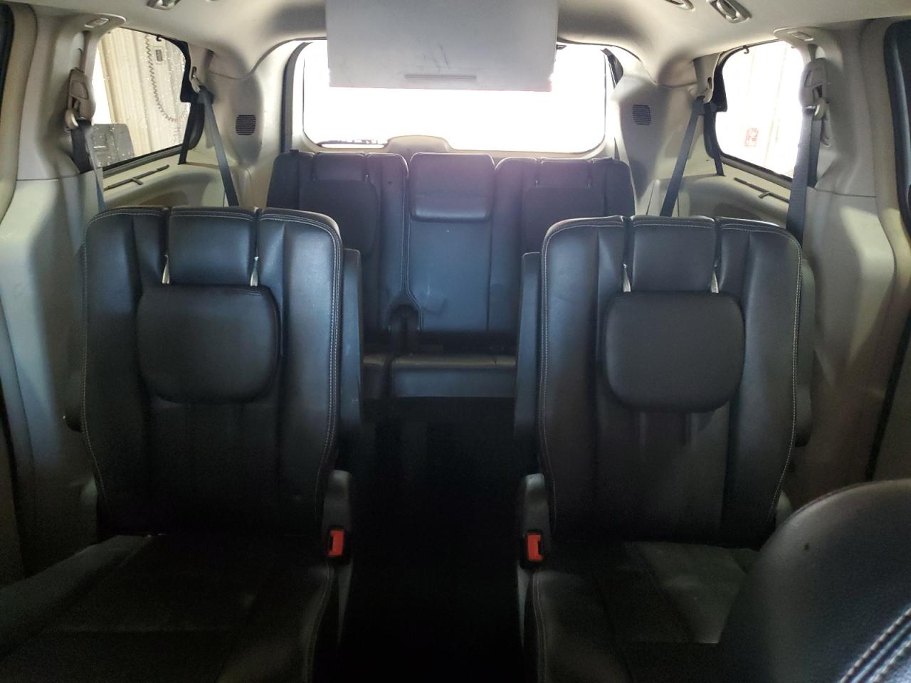 2015 Chrysler Town & Country Touring VIN: 2C4RC1BG8FR513994 Lot: 91308475