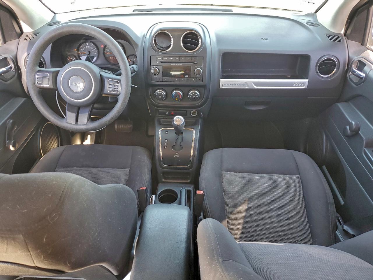 2015 Jeep Compass Sport VIN: 1C4NJCBA4FD431551 Lot: 92390415