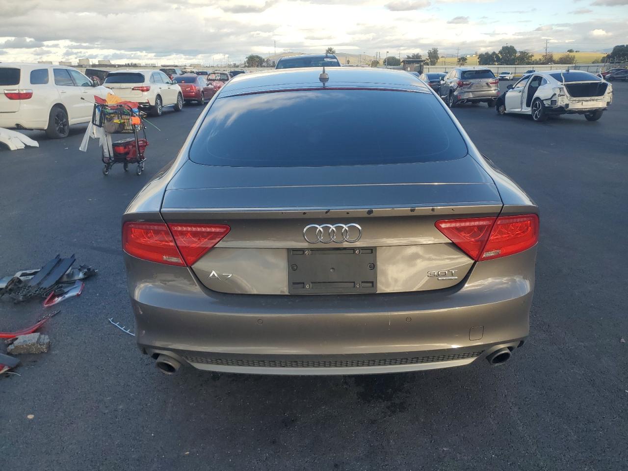 2012 Audi A7 Prestige VIN: WAUSGAFC8CN002031 Lot: 93968935