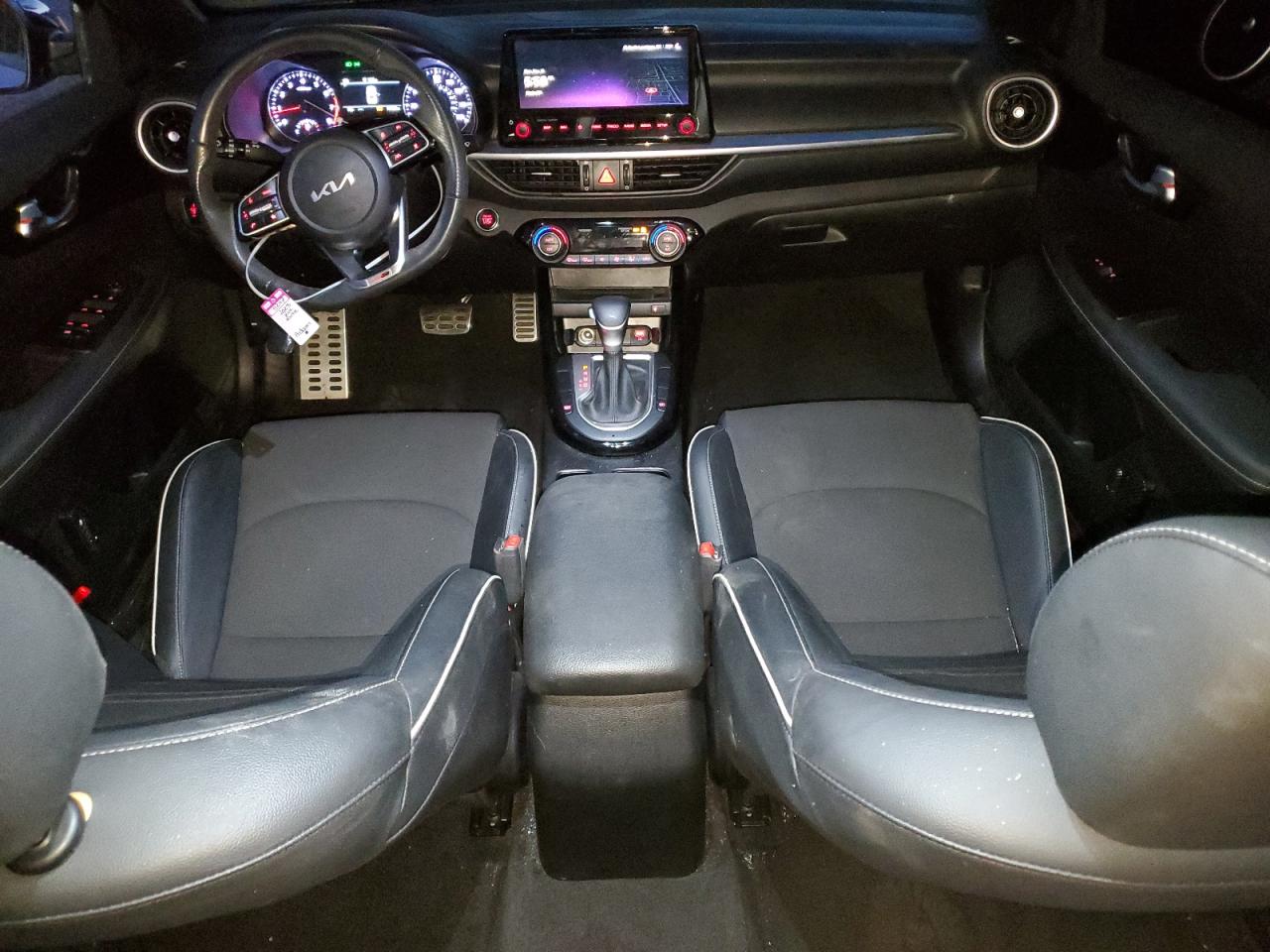 2023 Kia Forte Gt Line VIN: 3KPF54AD3PE597084 Lot: 92028235