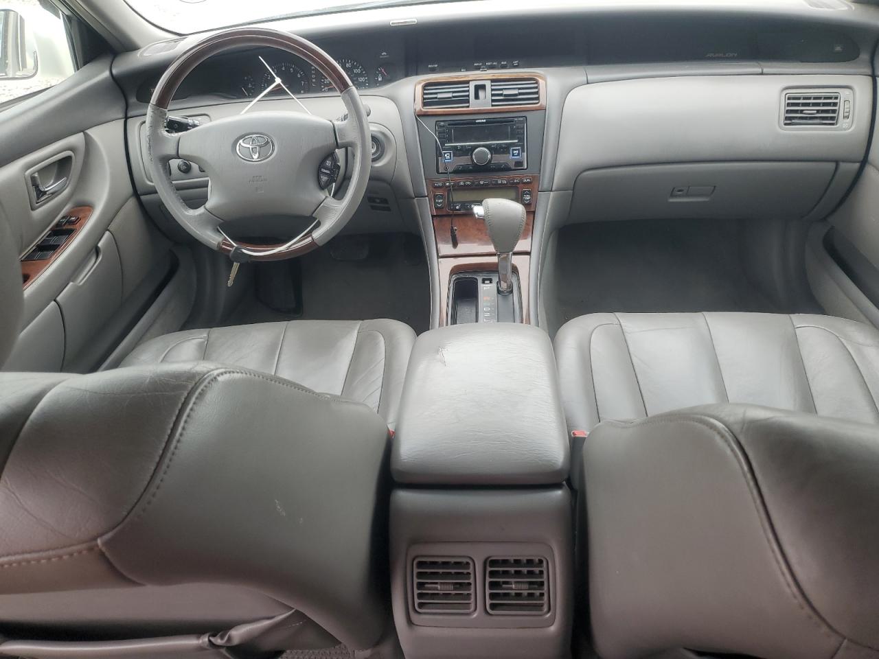 2004 Toyota Avalon Xl VIN: 4T1BF28B34U373701 Lot: 91228375