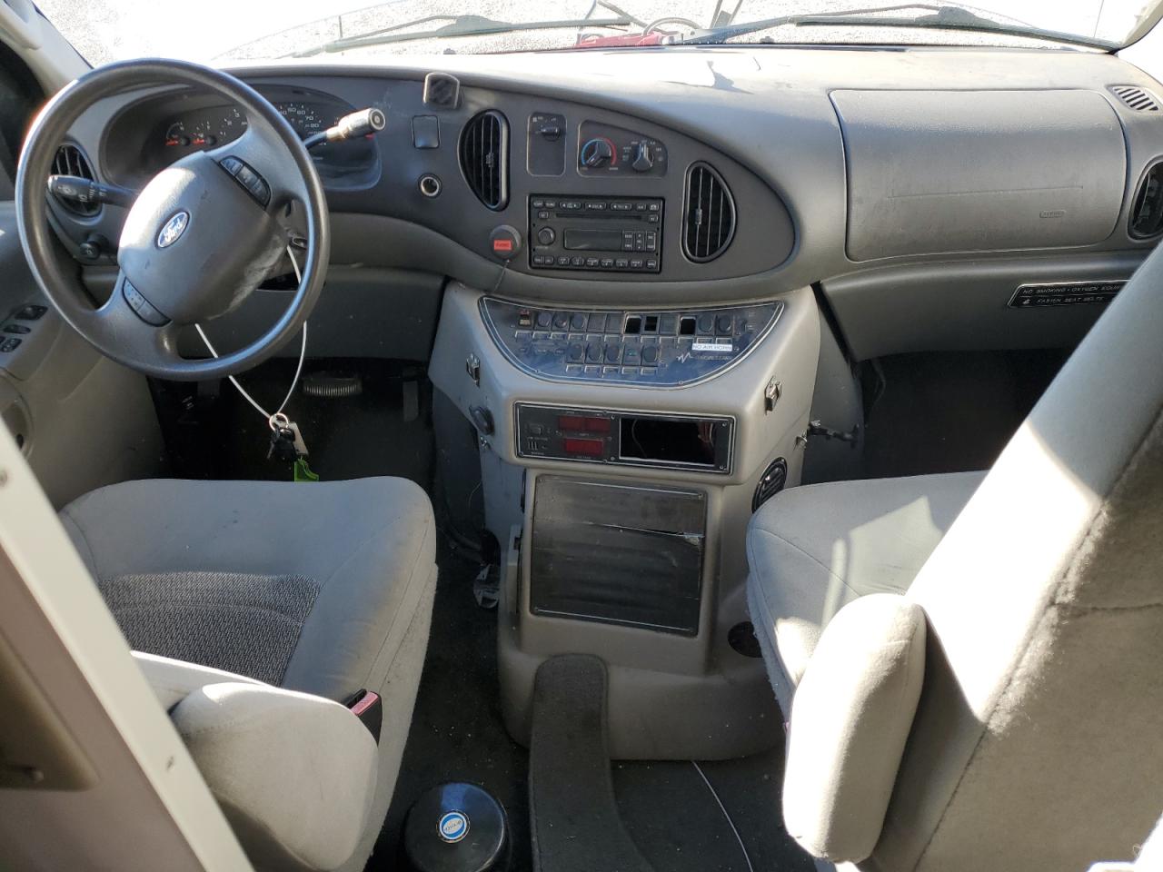 2006 Ford E450 Ambulance VIN: 1FDXE45P16HA65992 Lot: 92411955