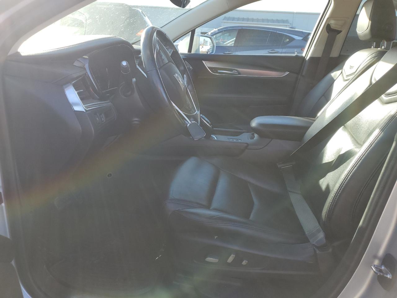 2018 Cadillac Xt5 Luxury VIN: 1GYKNDRSXJZ247989 Lot: 93005655