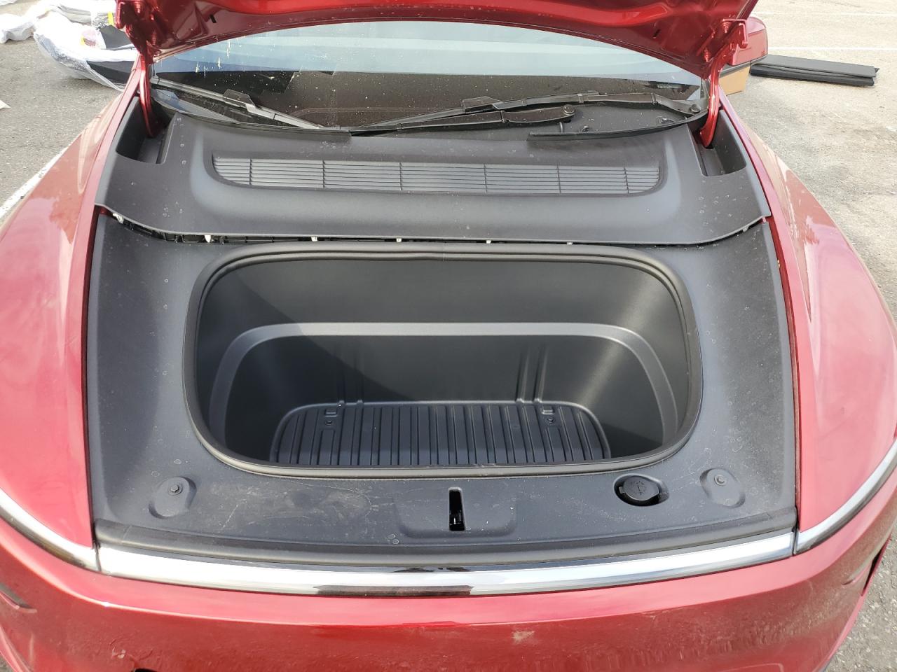 2026 Tesla Model Y VIN: 7SAYGDED1TF415662 Lot: 91021225