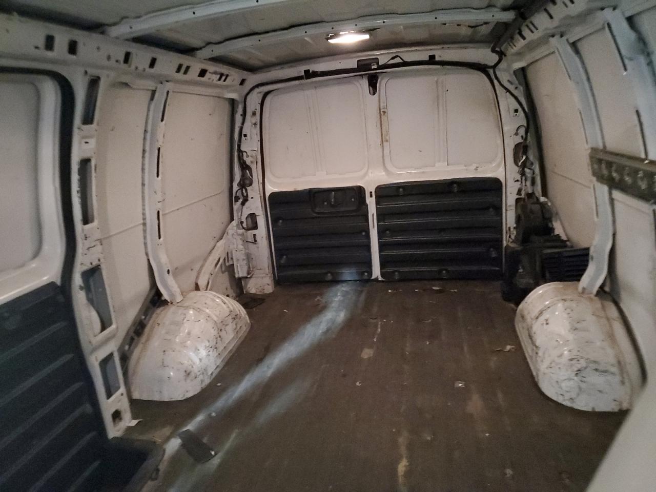 2014 GMC Savana G3500 VIN: 1GTZ7TCG6E1174430 Lot: 93510905