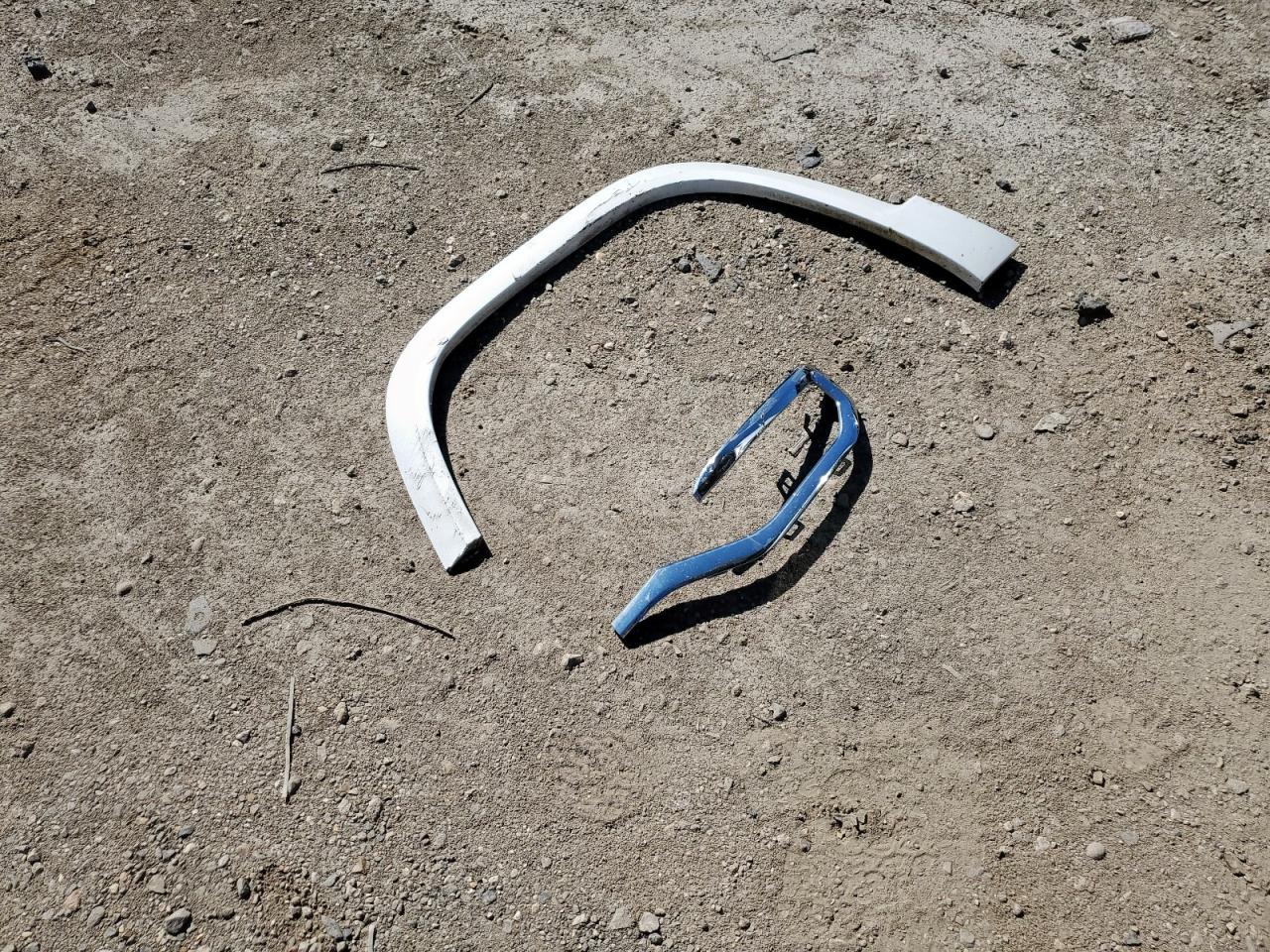 2018 GMC Acadia Denali VIN: 1GKKNPLS0JZ145296 Lot: 90785835