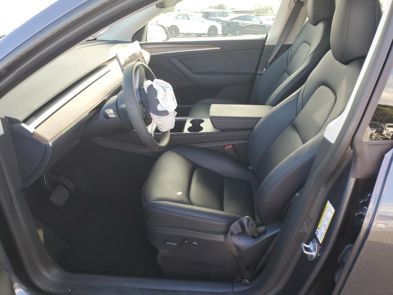 2023 Tesla Model Y VIN: 7SAYGDED5PF979630 Lot: 93152855