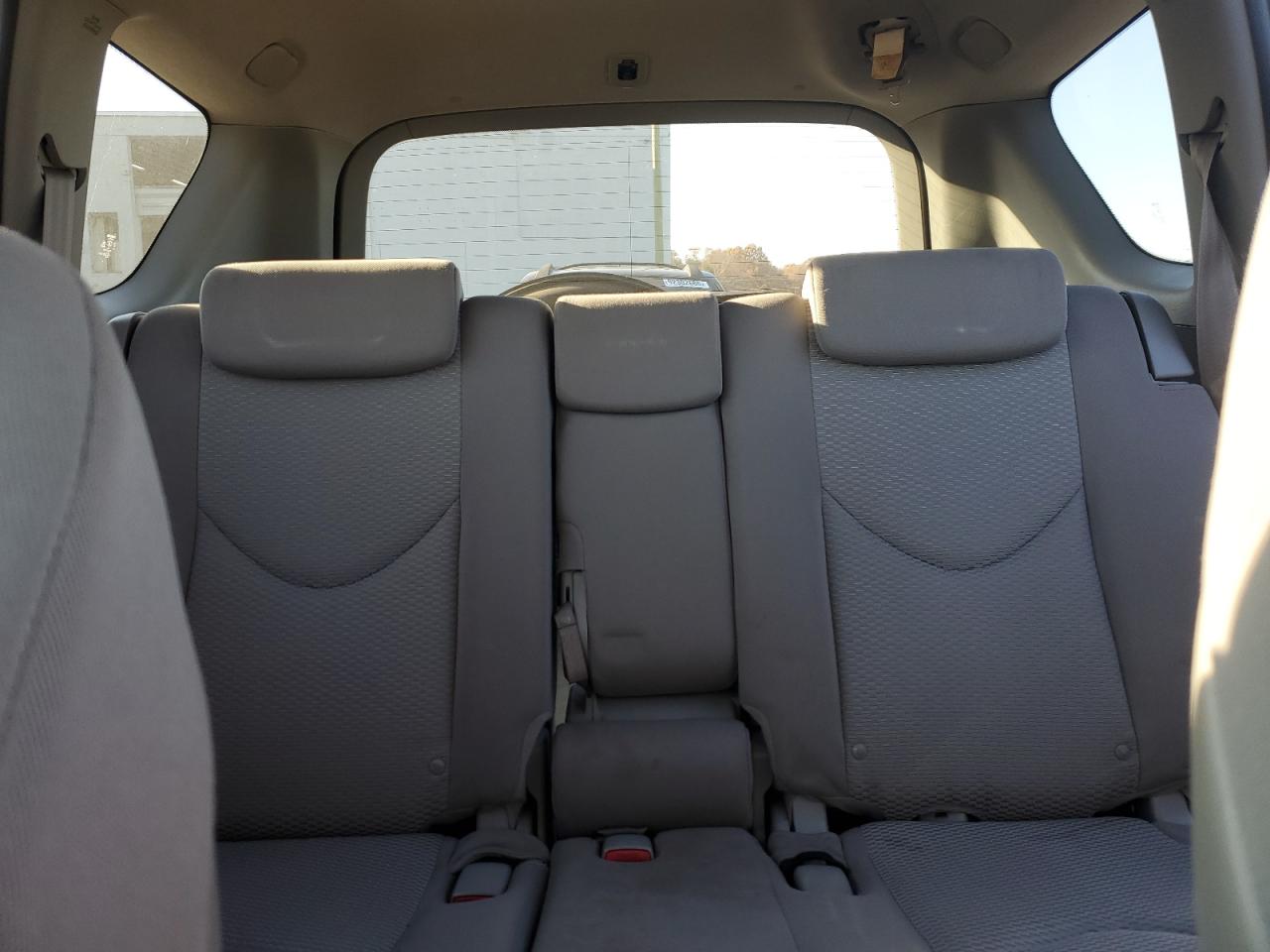 2007 Toyota Rav4 Limited VIN: JTMBD31V575068834 Lot: 92620895