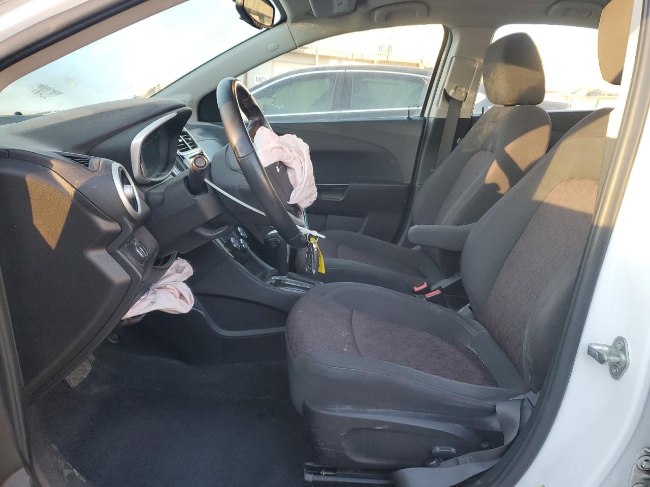 2019 Chevrolet Sonic Lt VIN: 1G1JD5SB5K4115797 Lot: 92674515