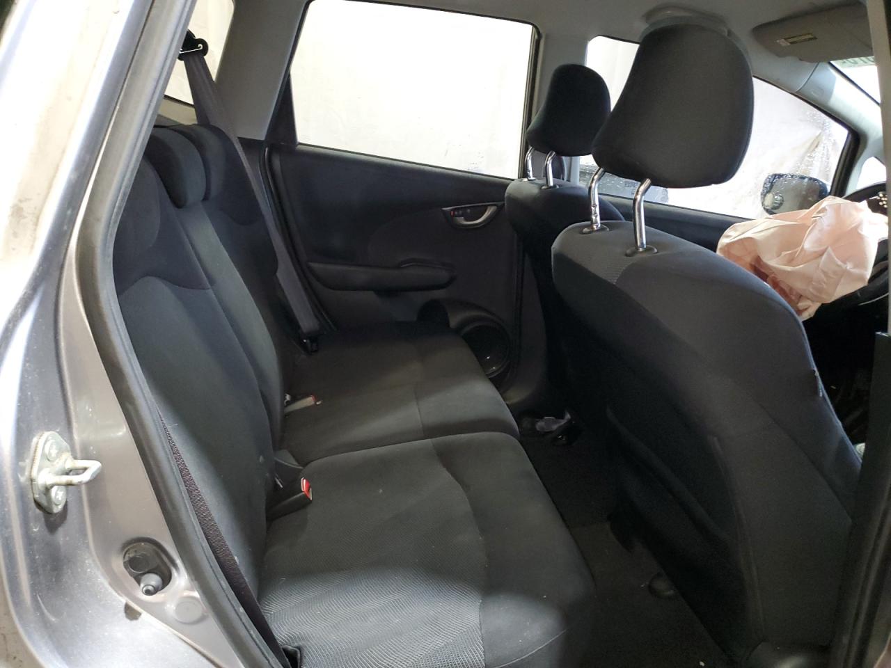 2010 Honda Fit Sport VIN: JHMGE8H48AS007305 Lot: 91803375