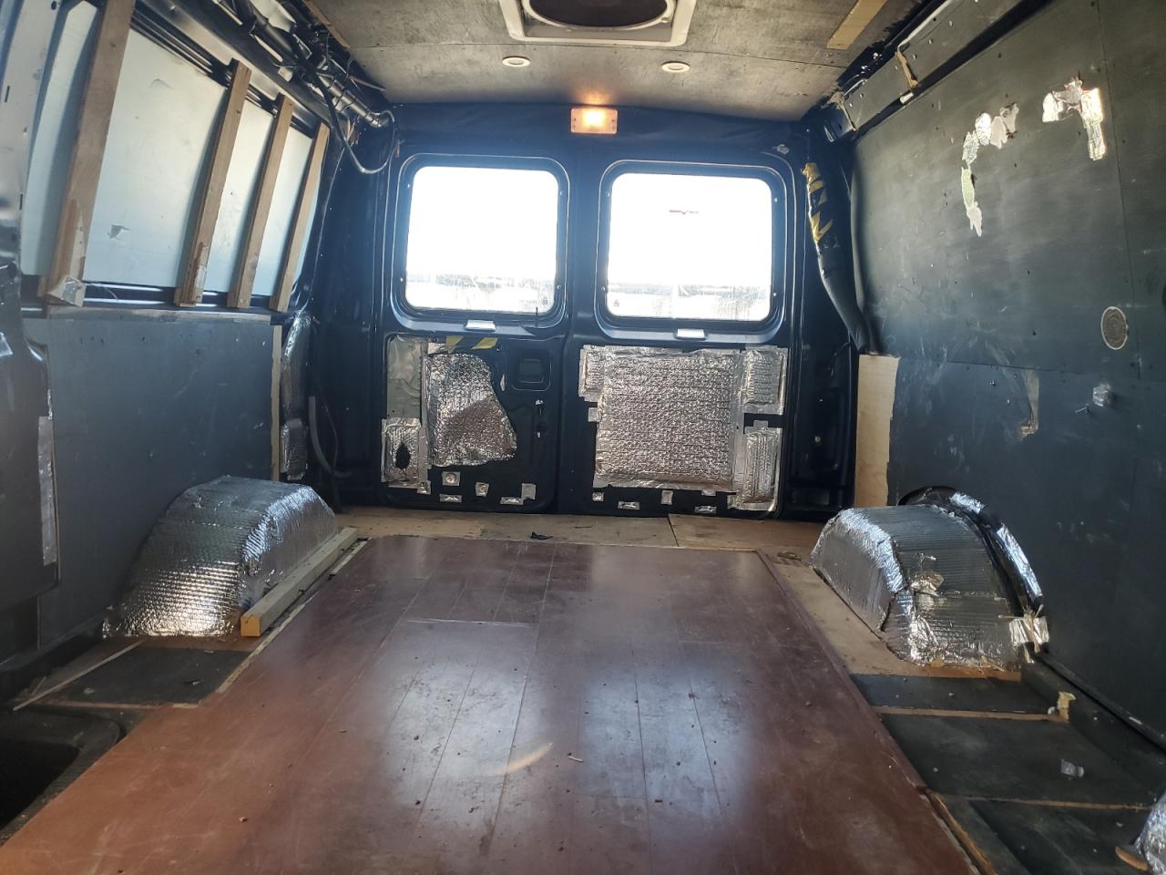 2009 Ford Econoline E150 Van VIN: 1FTNE14W89DA89432 Lot: 93502115