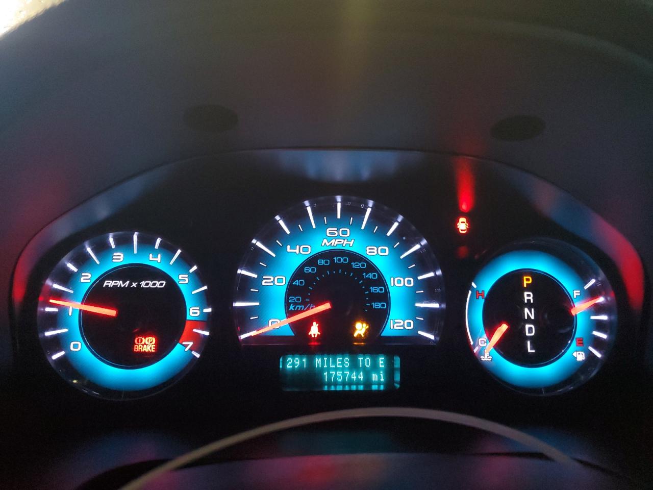 2010 Ford Fusion Se VIN: 3FAHP0HA3AR373195 Lot: 90939865