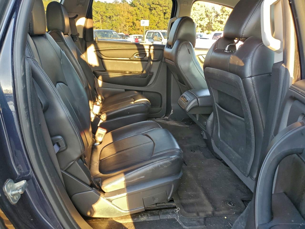 2017 Chevrolet Traverse Lt VIN: 1GNKRHKD9HJ304468 Lot: 94492845