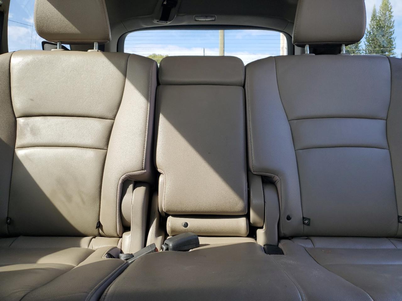 2018 Honda Pilot Exl VIN: 5FNYF5H57JB023017 Lot: 92241285