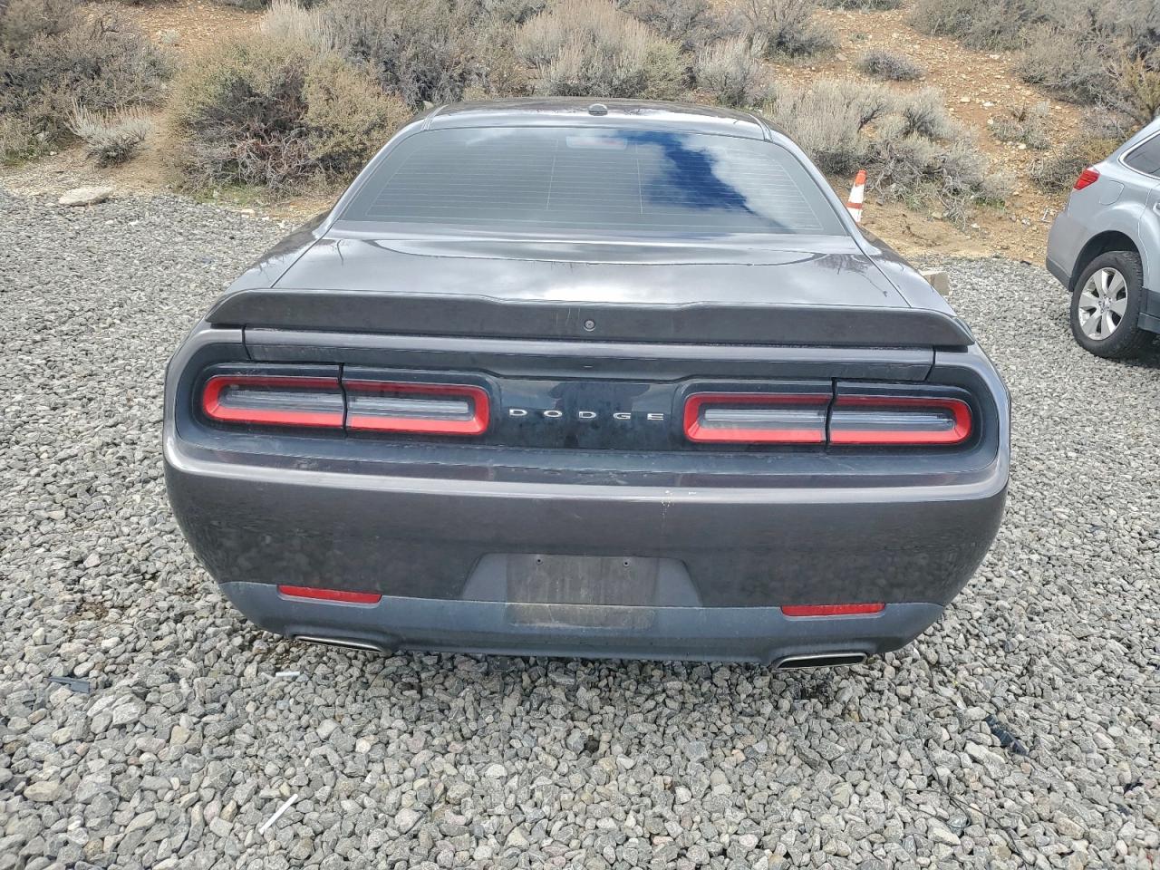 2019 Dodge Challenger Sxt VIN: 2C3CDZAG2KH751329 Lot: 93862165