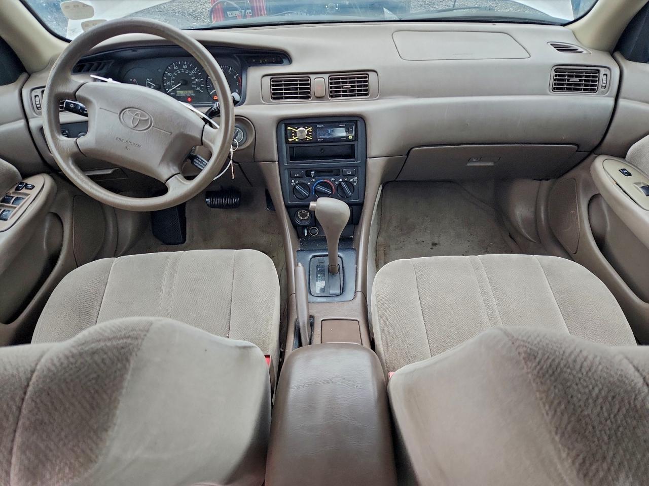 1999 Toyota Camry Ce VIN: 4T1BG22K4XU903247 Lot: 94083565