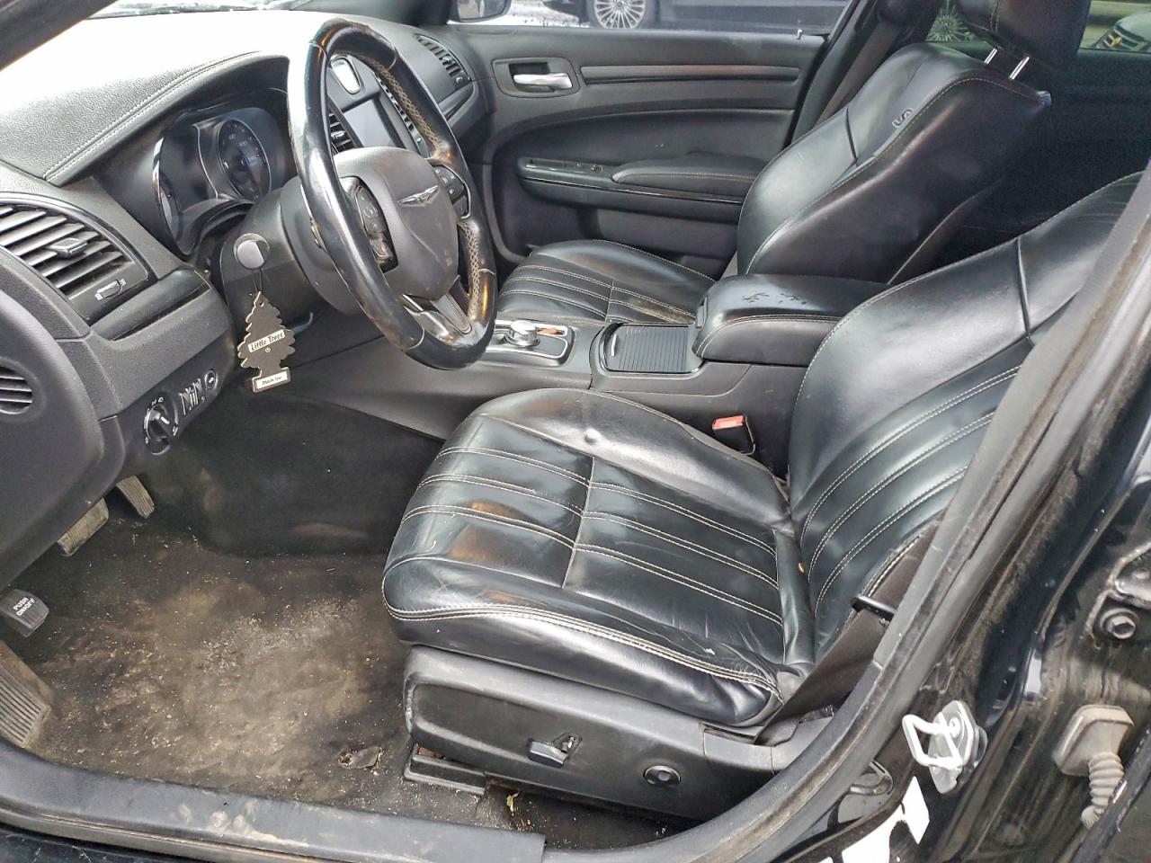 2015 Chrysler 300 S VIN: 2C3CCABG7FH921371 Lot: 94552465